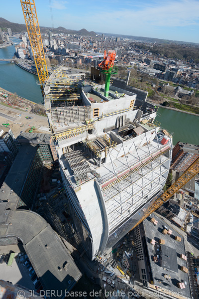 tour des finances à Liège